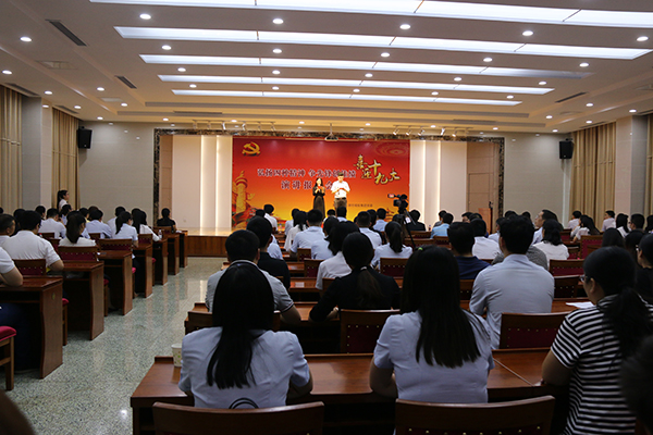 演讲2.jpg