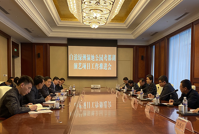 鸢都湖演艺1.jpg