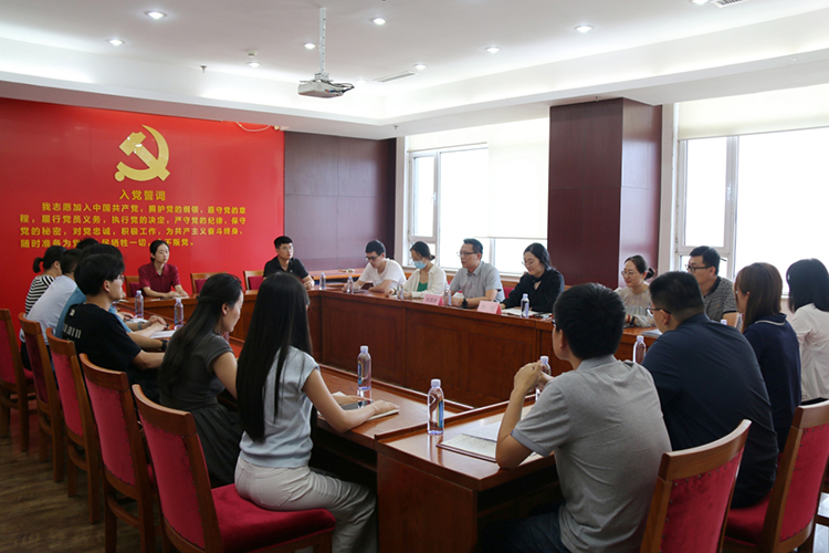 书香829.jpg 书香829.jpg